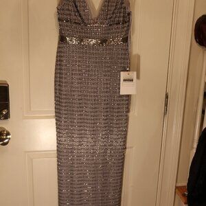 Mac Duggal Beaded Cap Sleeve V-Neck Column Gown. New with tags.